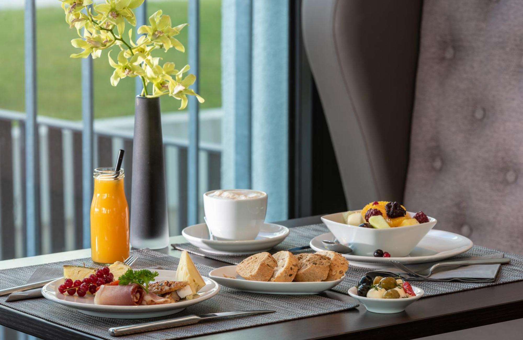 Leonardo Royal Hotel Munich Luaran gambar