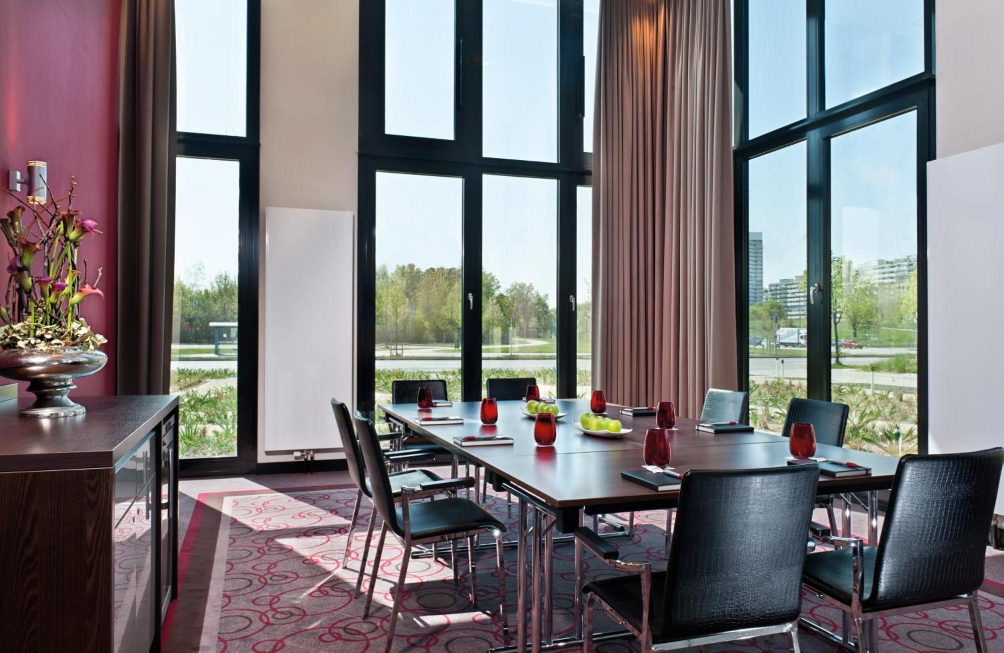 Leonardo Royal Hotel Munich Luaran gambar